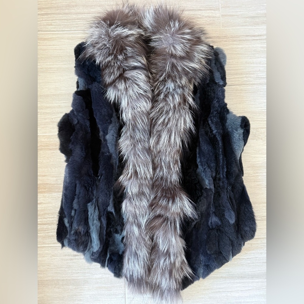 Stylish and warm Fur Vest